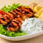 Griechisches Souvlaki - featured image