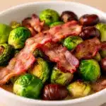 Rosenkohl-Pfanne mit Speck und Maronen - featured image